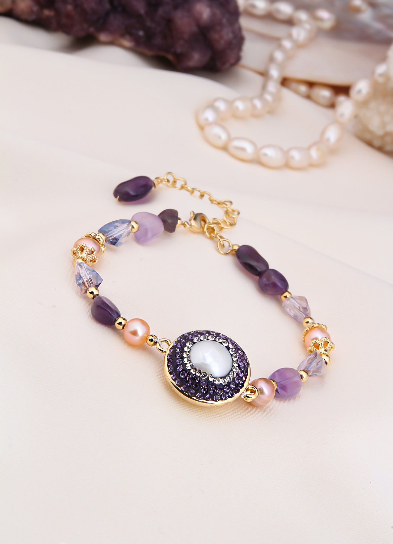 Amethyst & Pearl Bracelet Image principale du produit
