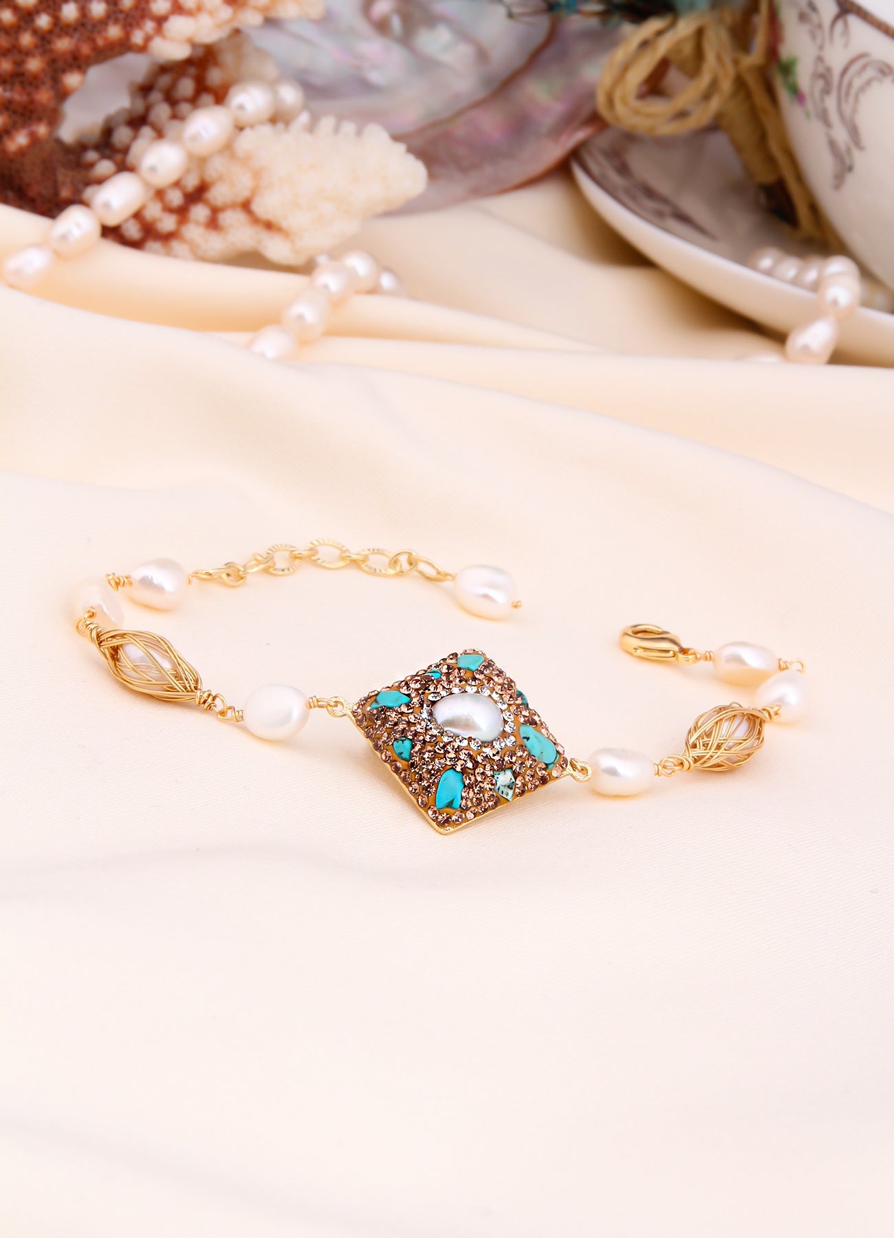 Turquoise & Pearl Bracelet Image principale du produit