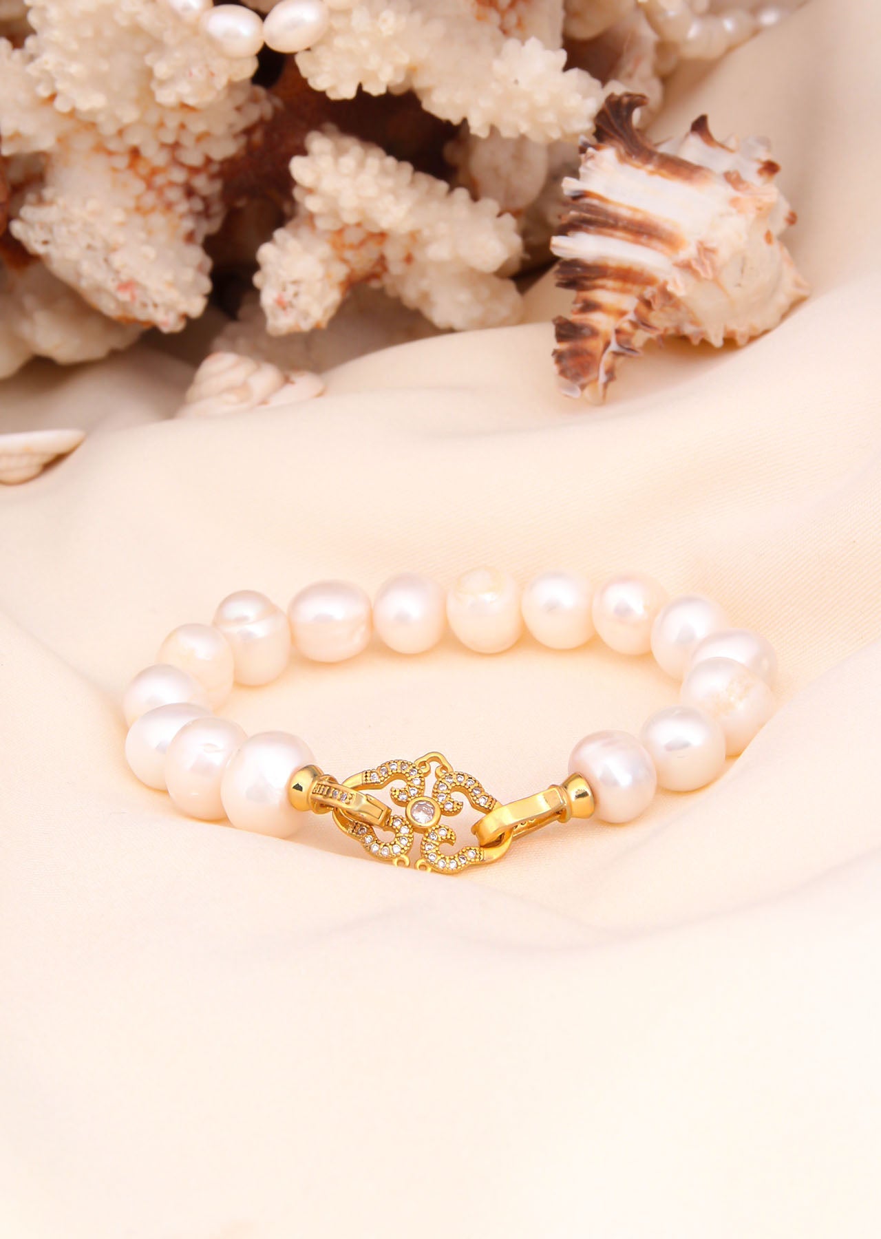 Pearl & Zircon Bracelet Image principale du produit