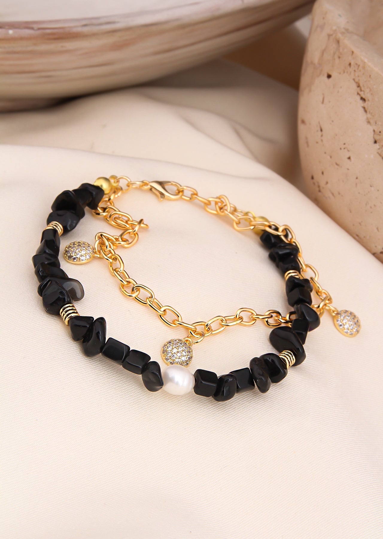 Onix & Pearl Bracelet Main image