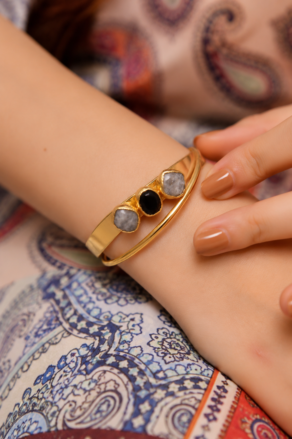 MoonStone & Onix Bracelet Image principale du produit