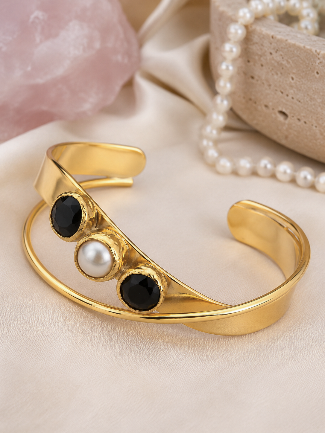 Pearl & Onix Bracelet