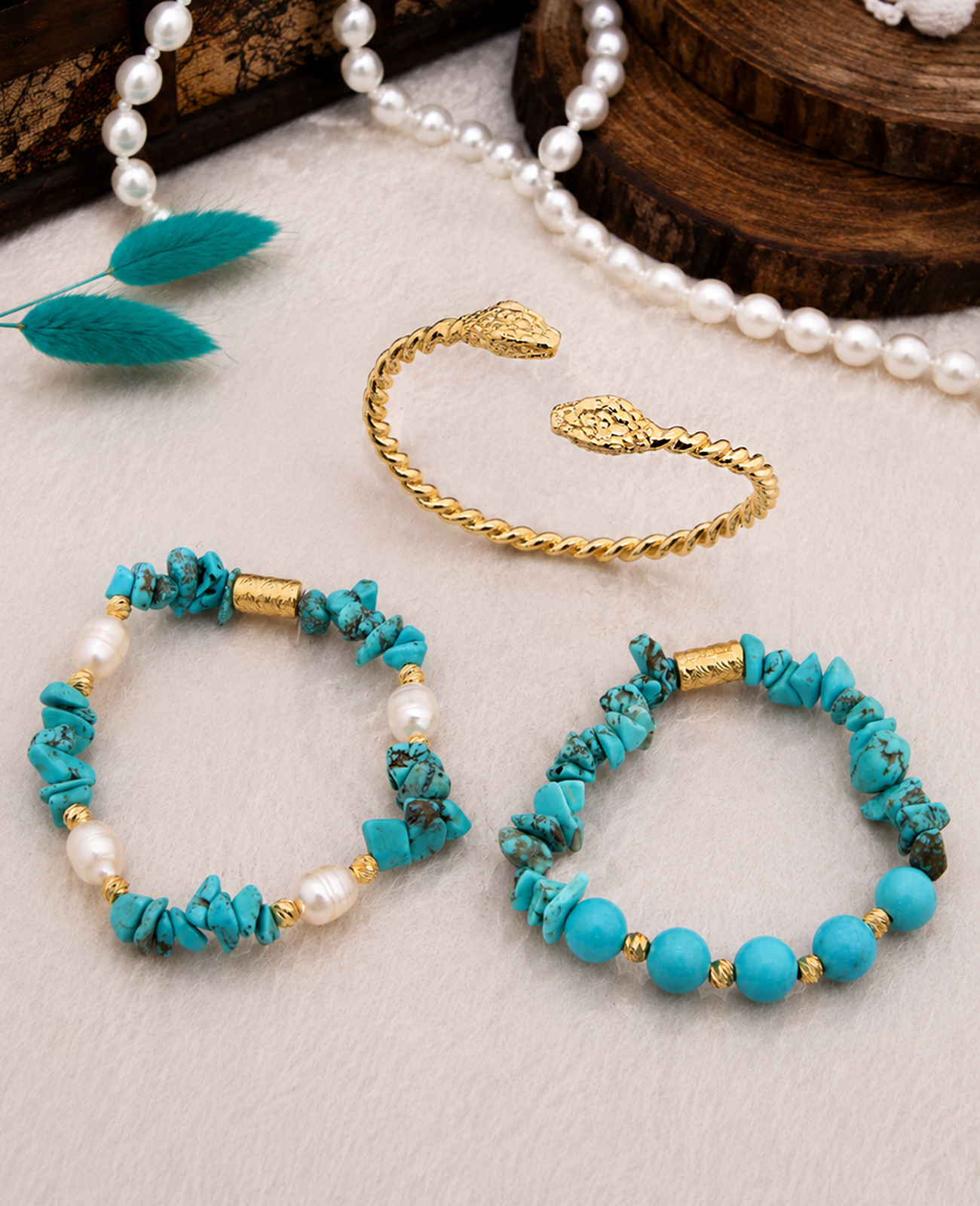 Turquoise & Pearl Bracelet Secondary image