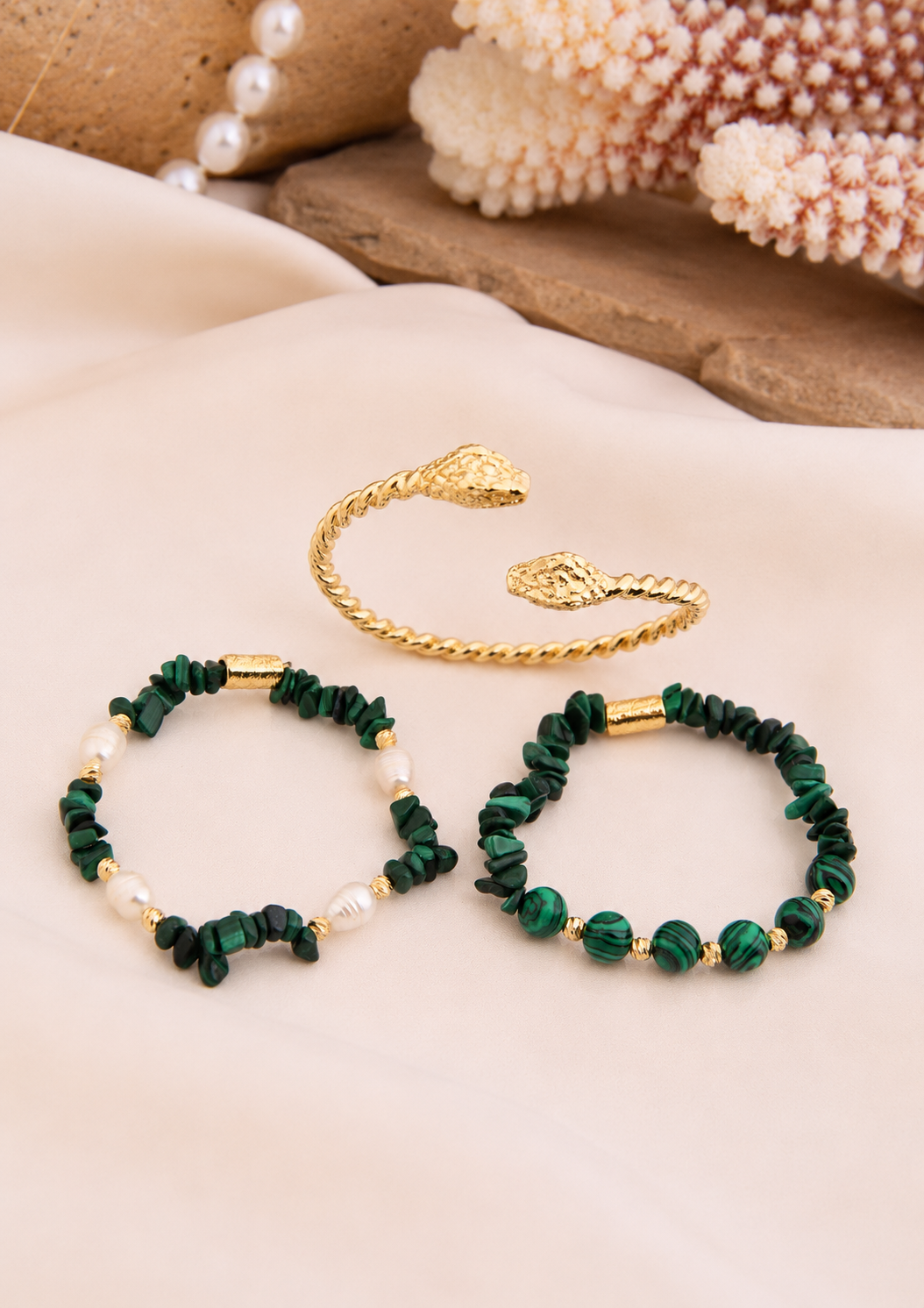 Malahite & Pearl Bracelet Secondary image
