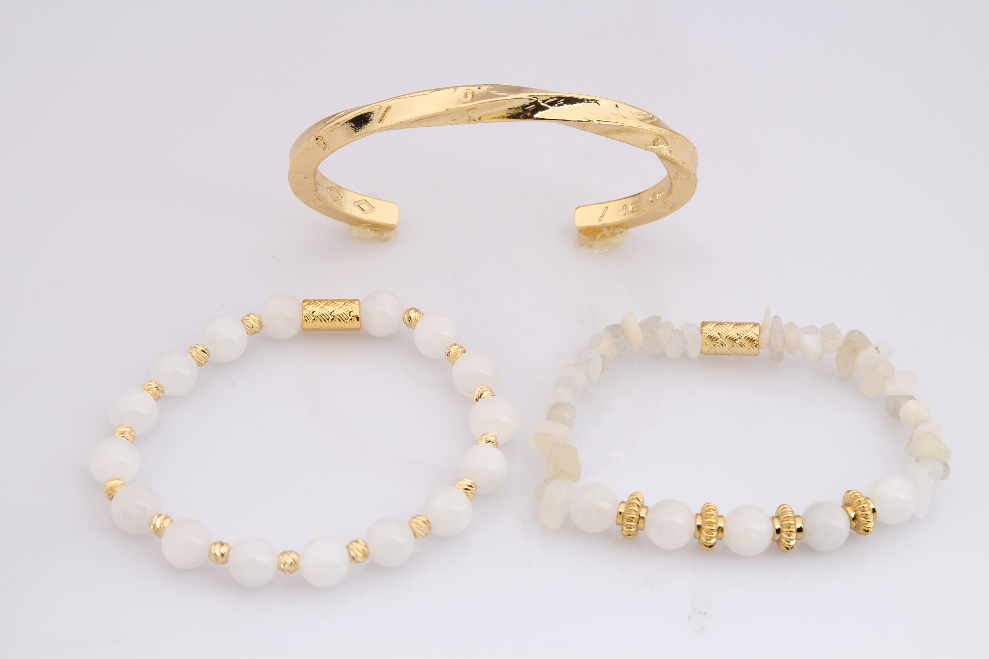 MoonStone Bracelet Main image