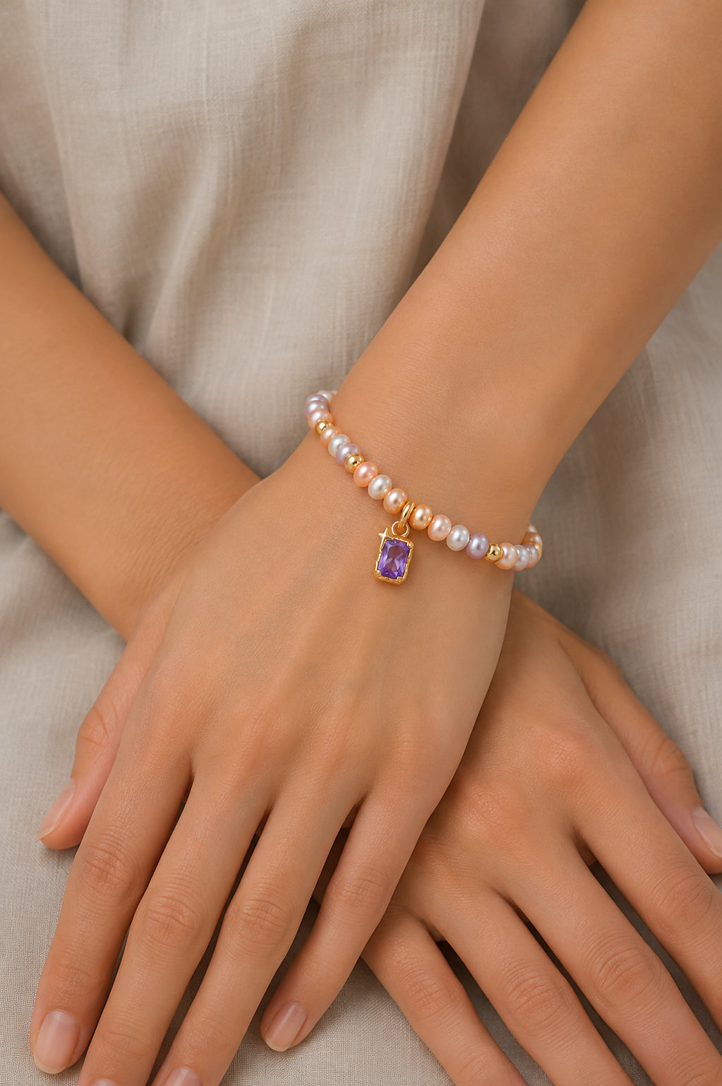 Pearl Bracelet Secondary image