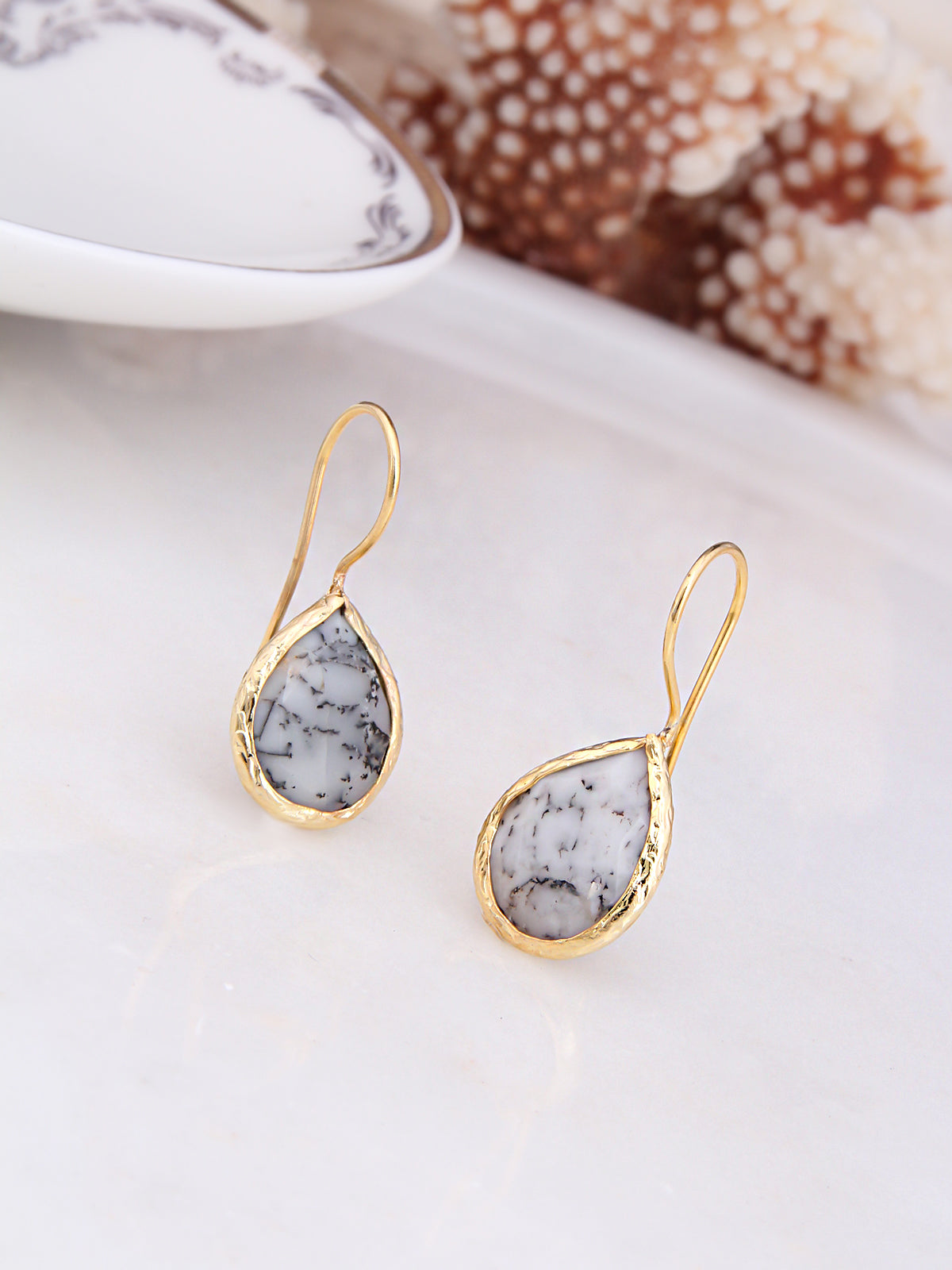 Dendritic stone Earring Image principale du produit