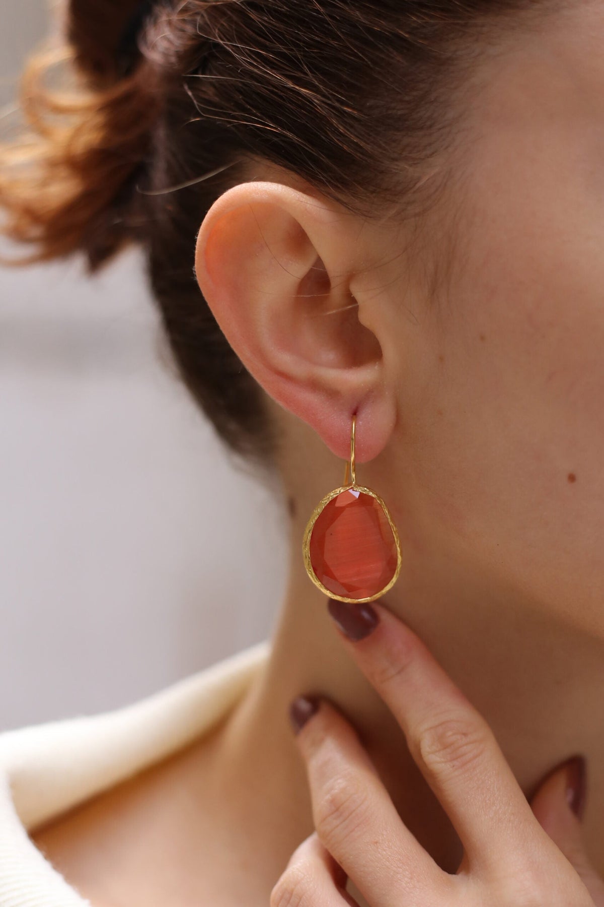 Cat Eyes Boucles d'oreilles Main image