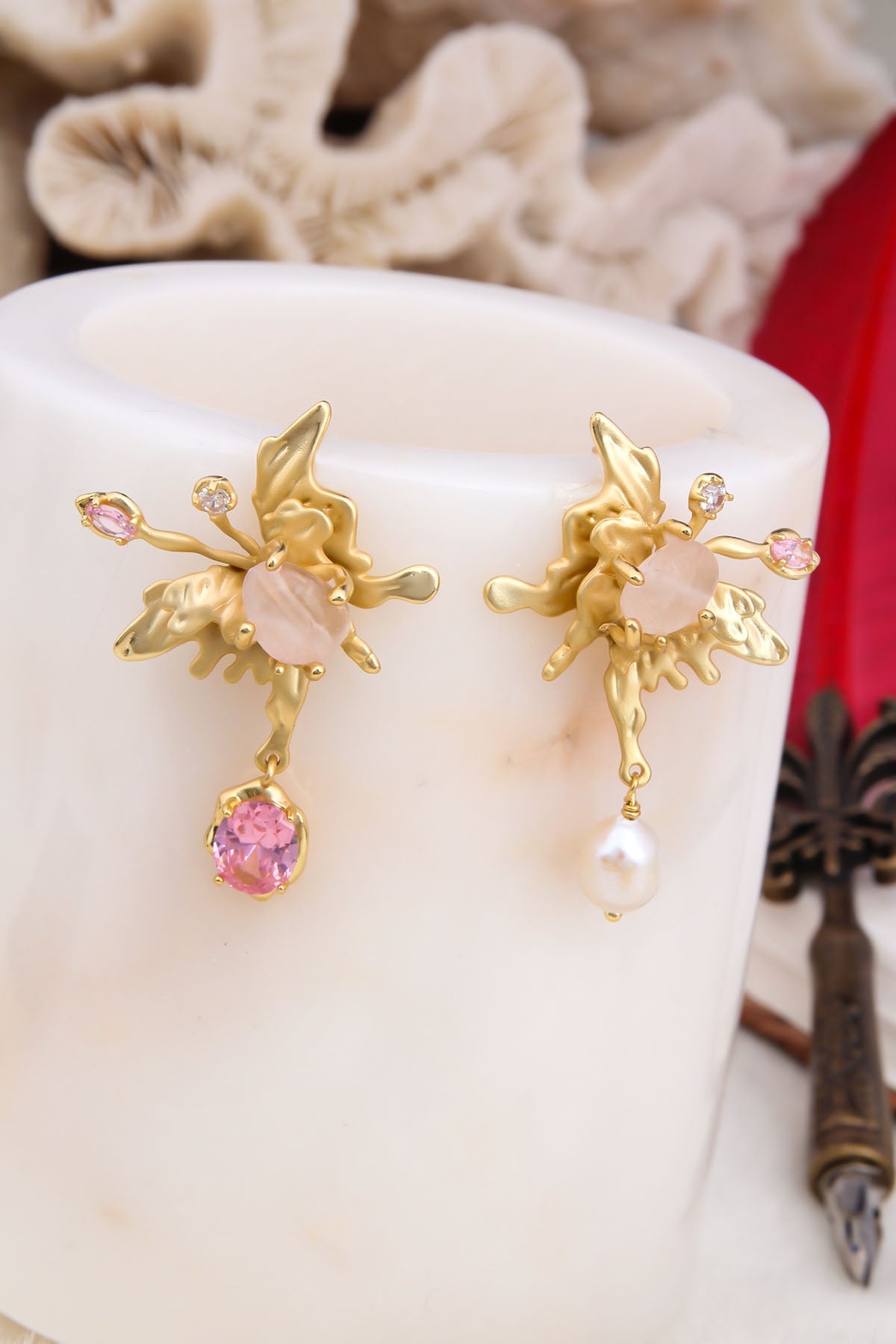 Zircon & Pearl Boucles d'oreilles Image principale du produit