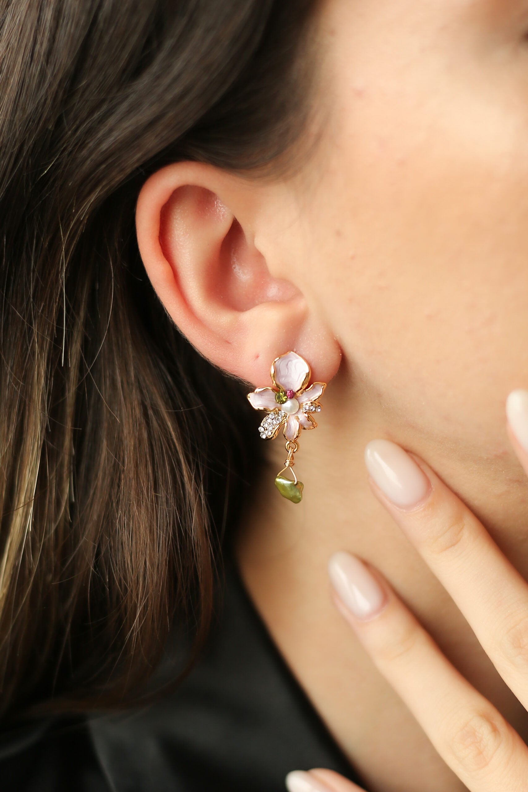 Pearl Earring Image principale du produit