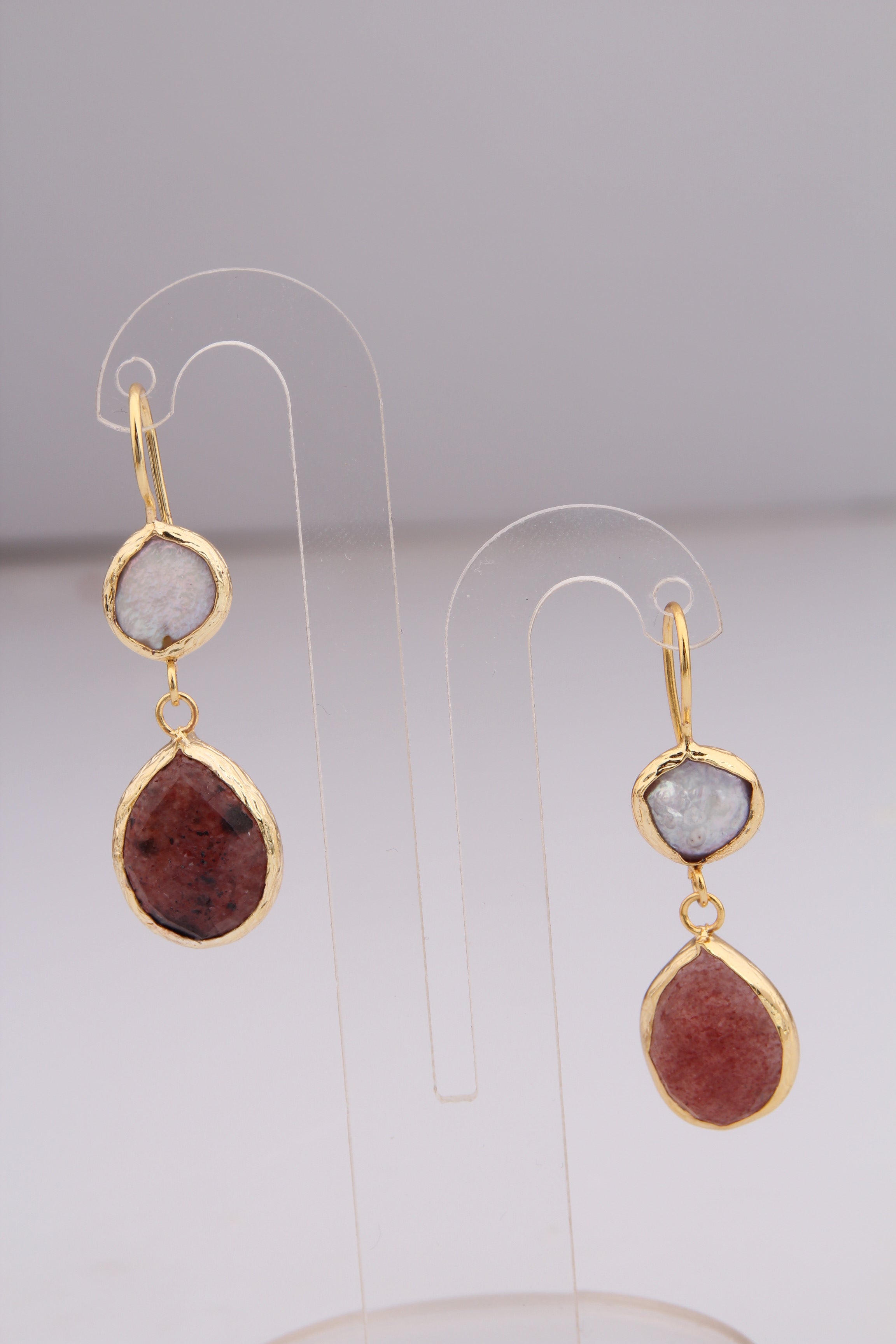 Strawberry Quartz & Pearl Earring