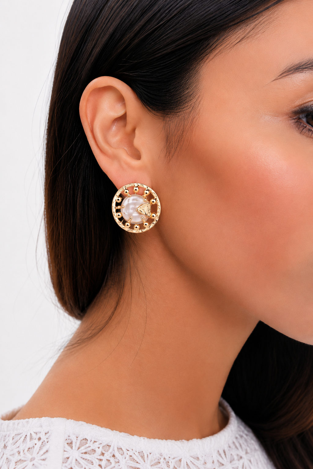 Nacre Earring