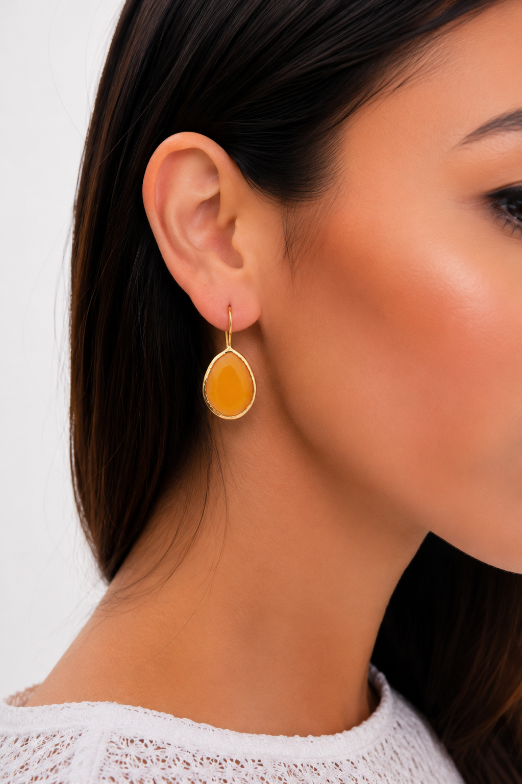 Cat Eyes Earring
