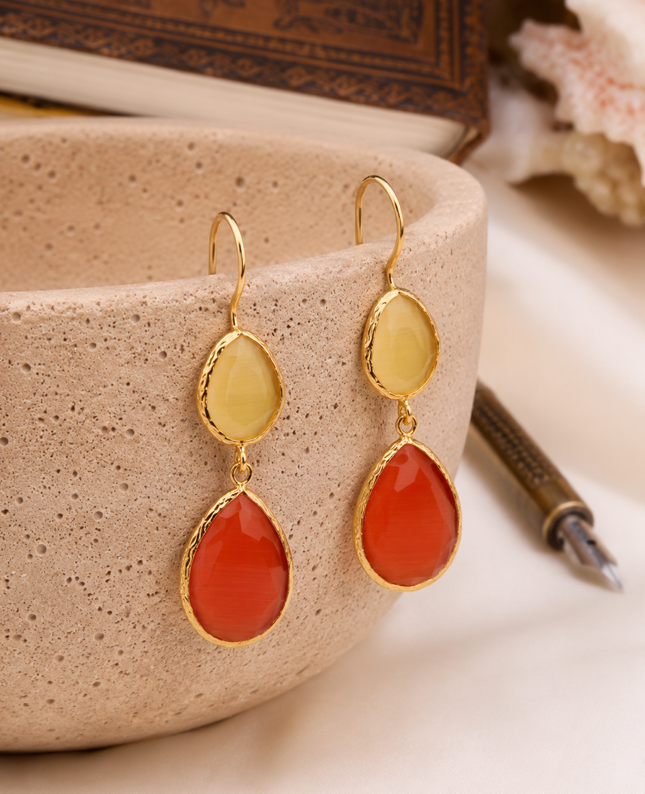 Cat Eyes Earring Image secondaire du produit
