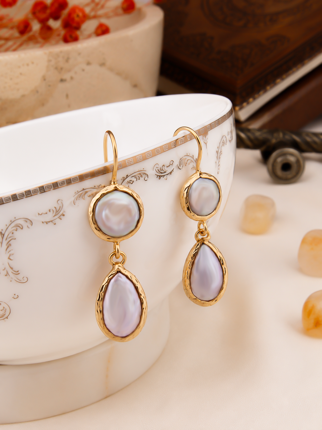 Pearl Earring Secondary image