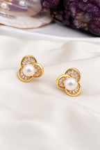 Pearl Earring