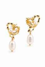 Pearl Earring