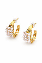 Pearl Earring