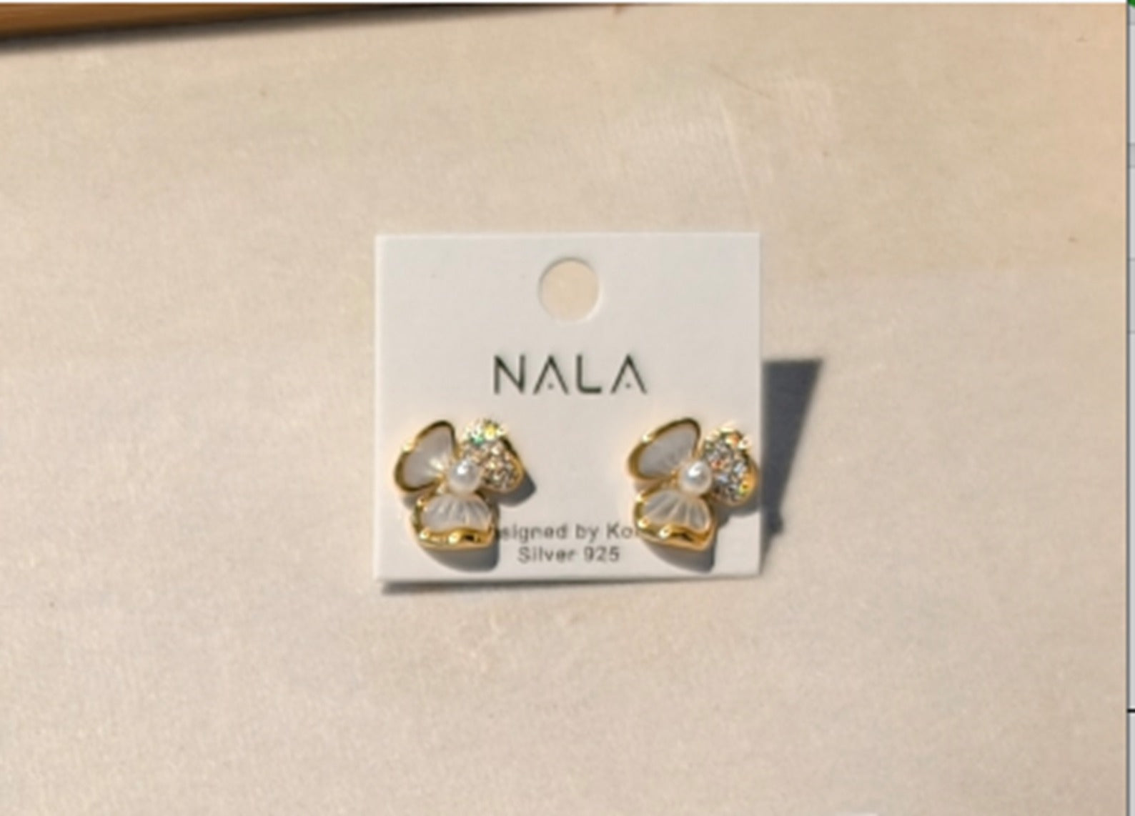 Earring