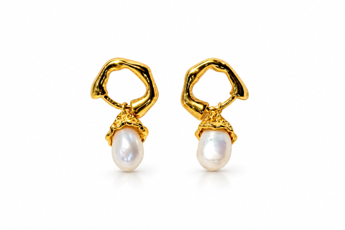 Pearl Earring