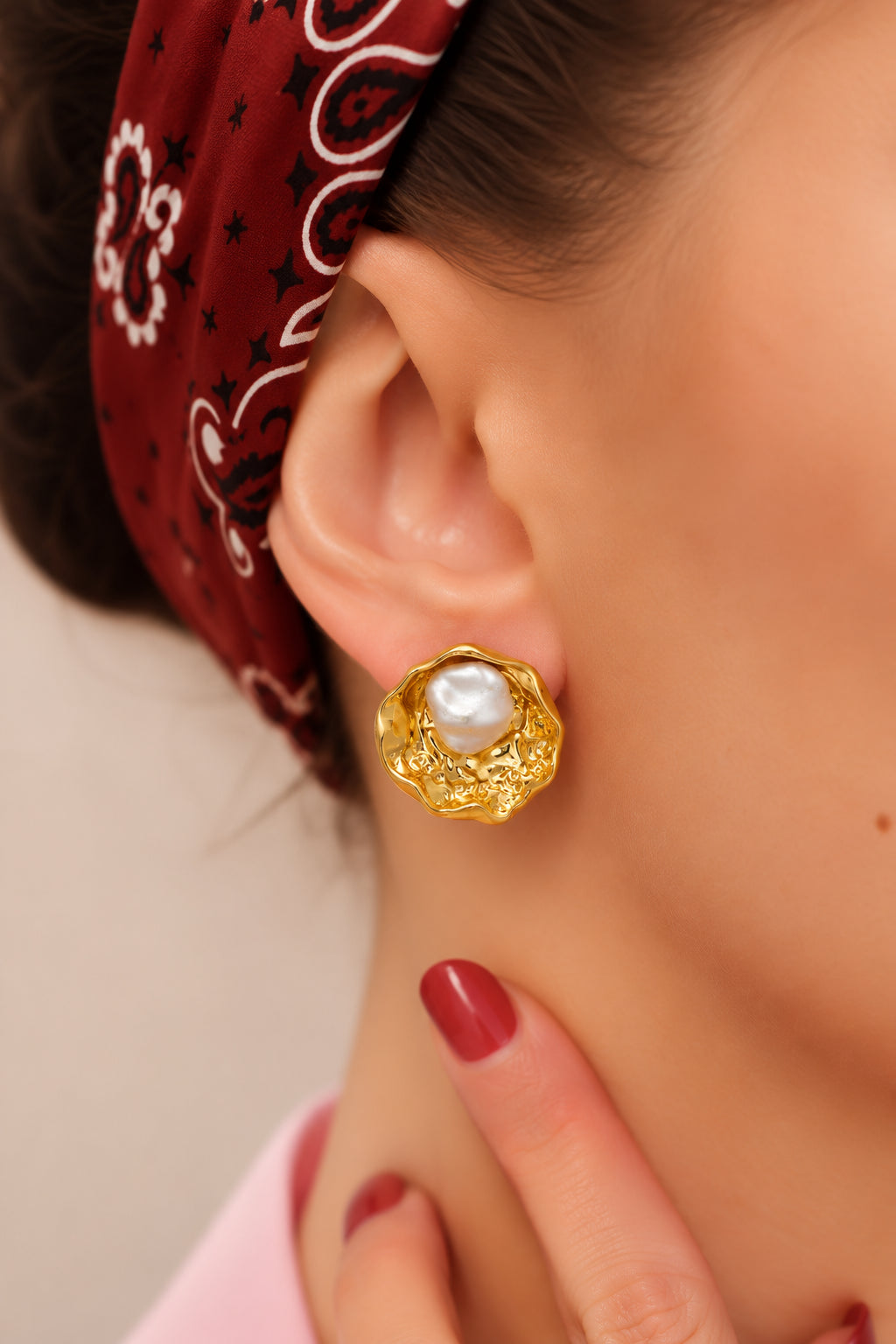 Pearl Earring