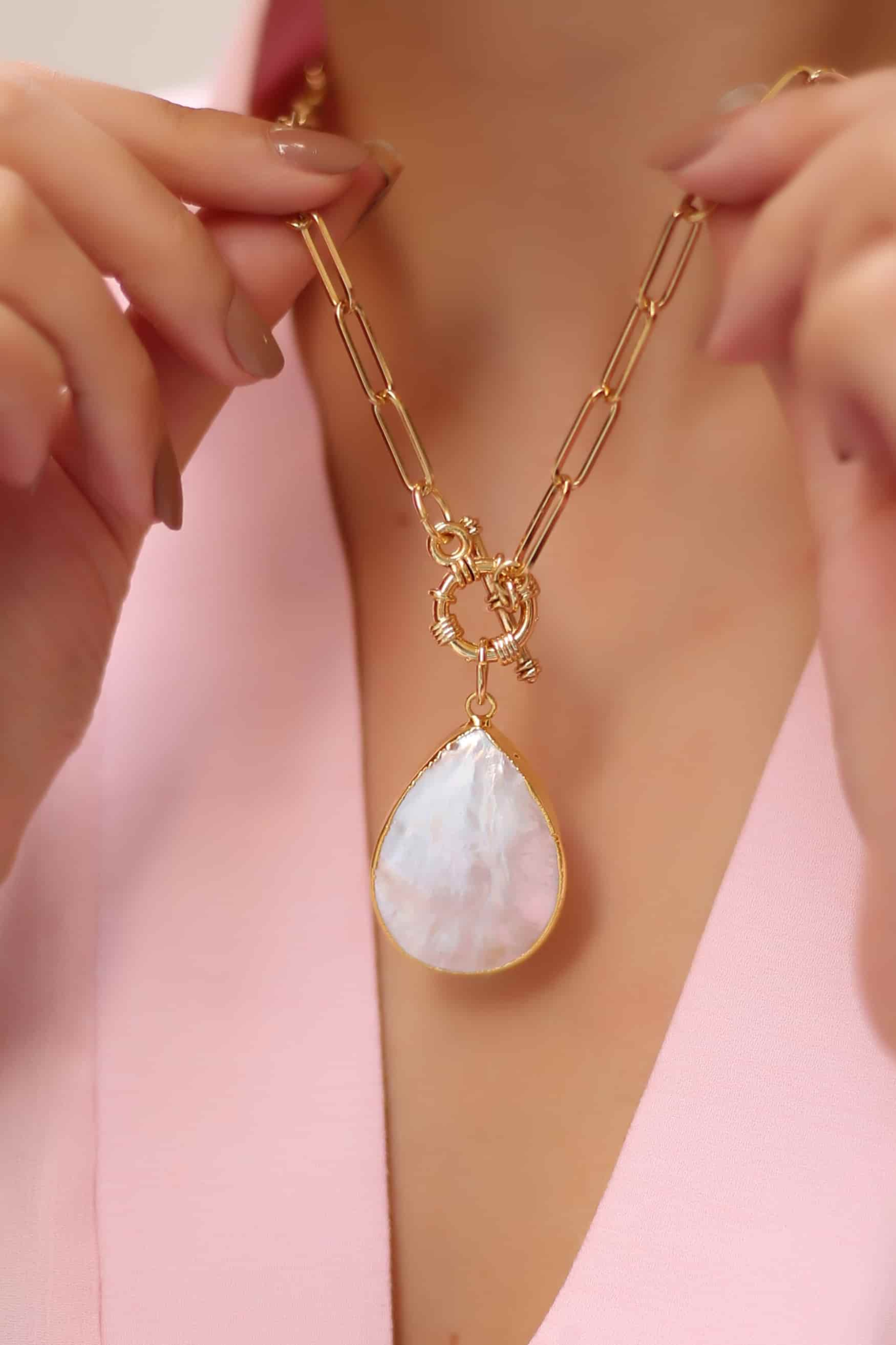 Nacre Collier Image principale du produit