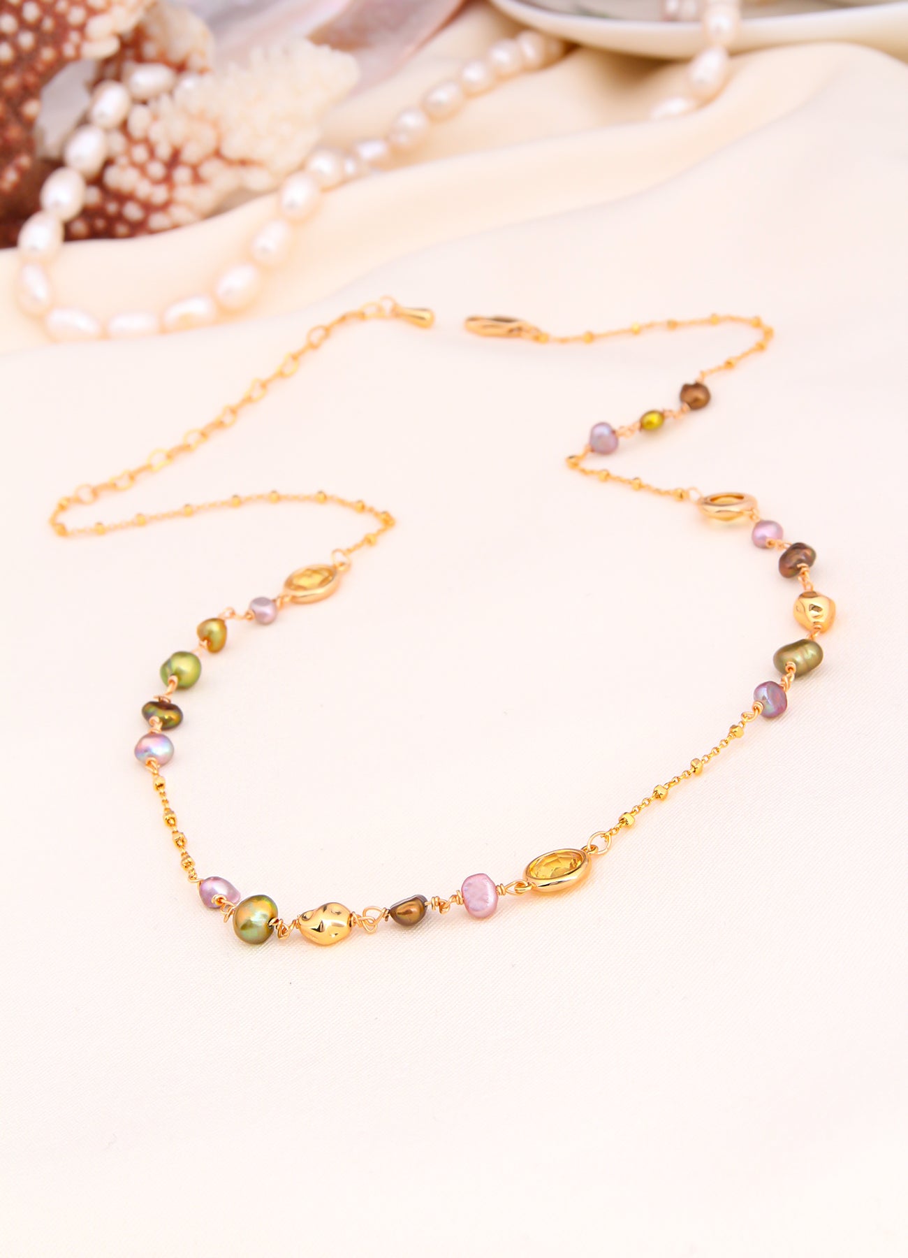 Pearl Necklace Image principale du produit