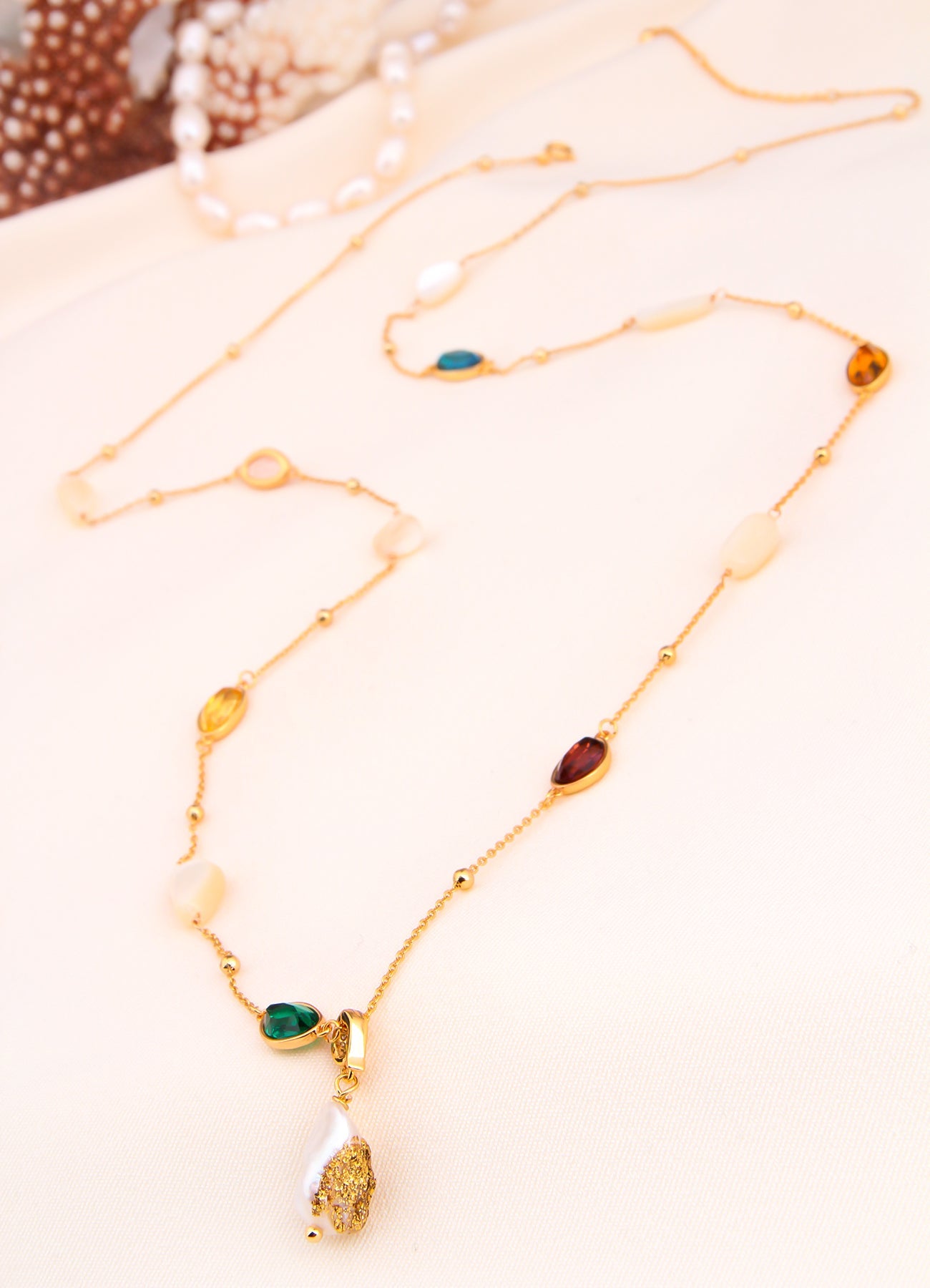 Zircon & Pearl Necklace Image principale du produit