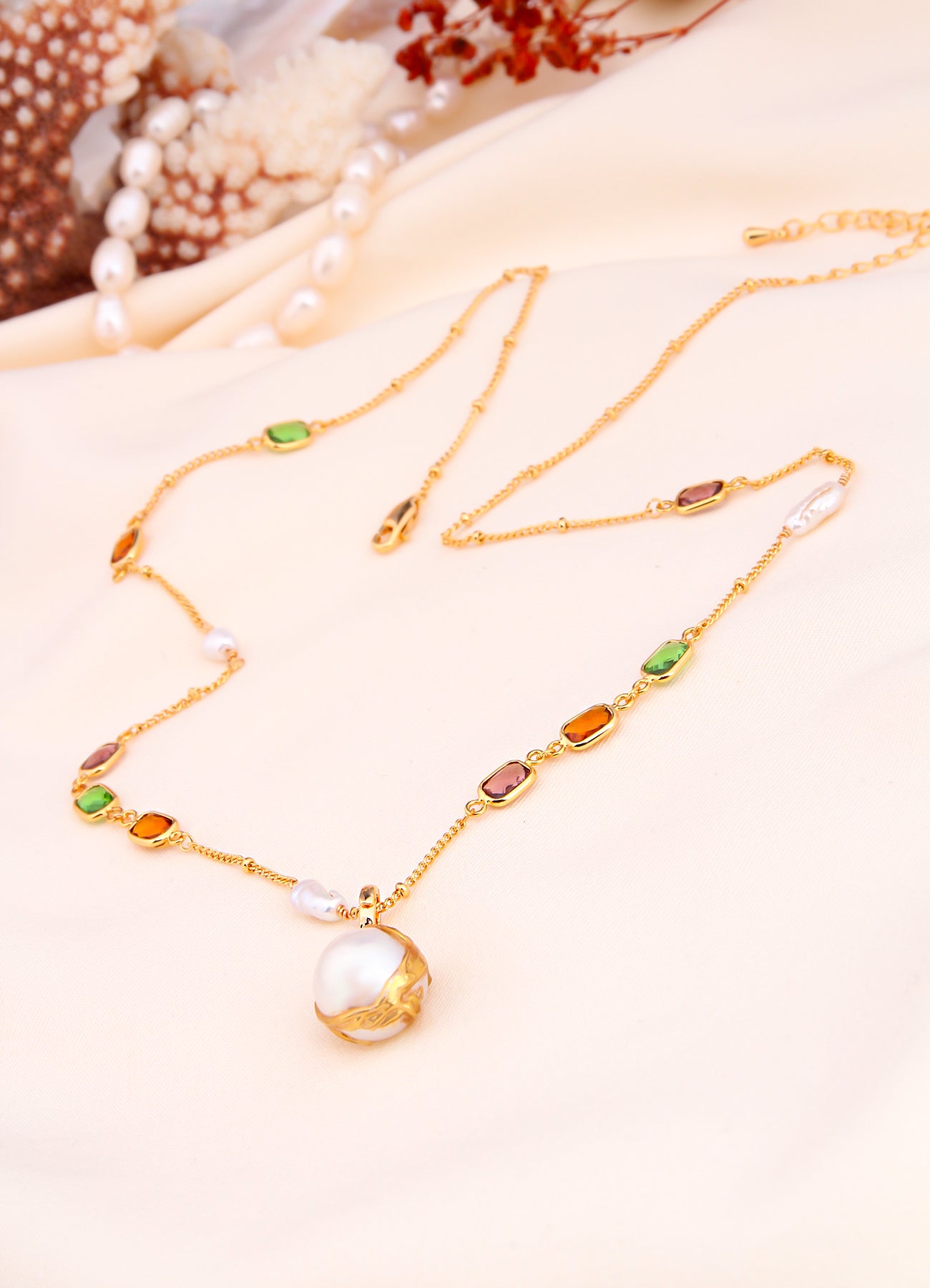 Zircon & Pearl Necklace Image principale du produit