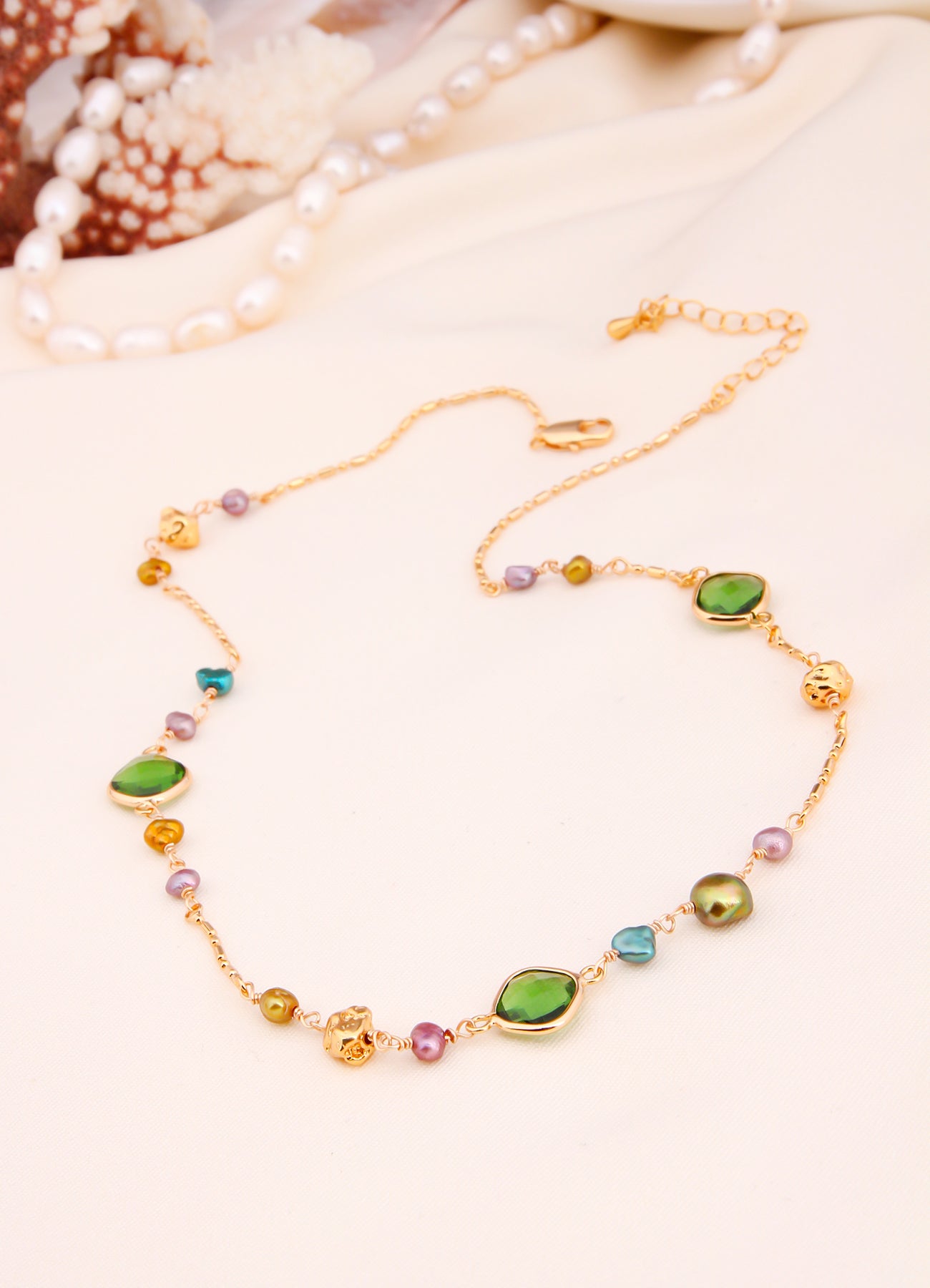Zircon & Pearl Necklace Image principale du produit