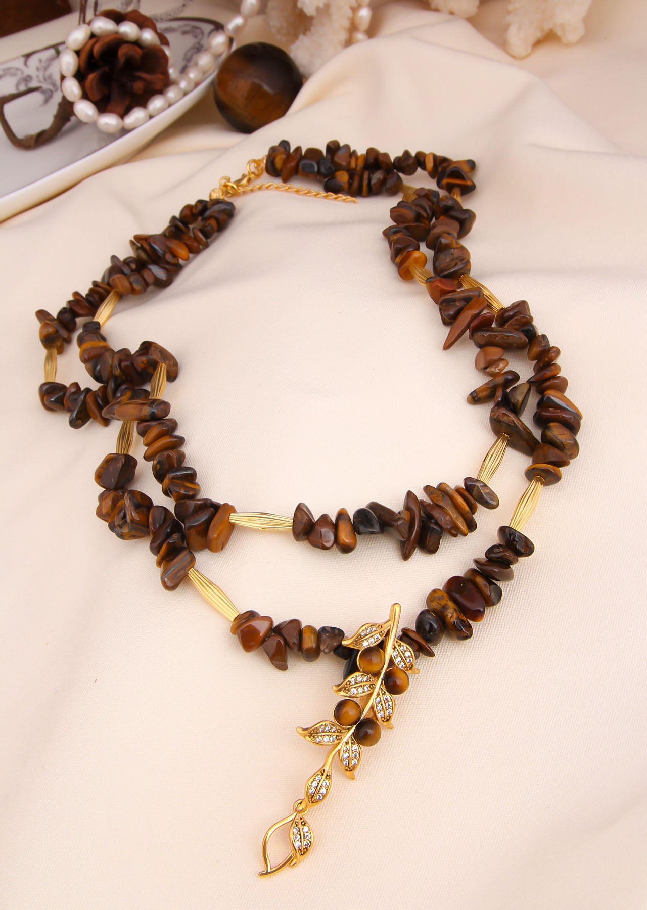 Tiger Eyes Necklace Main image