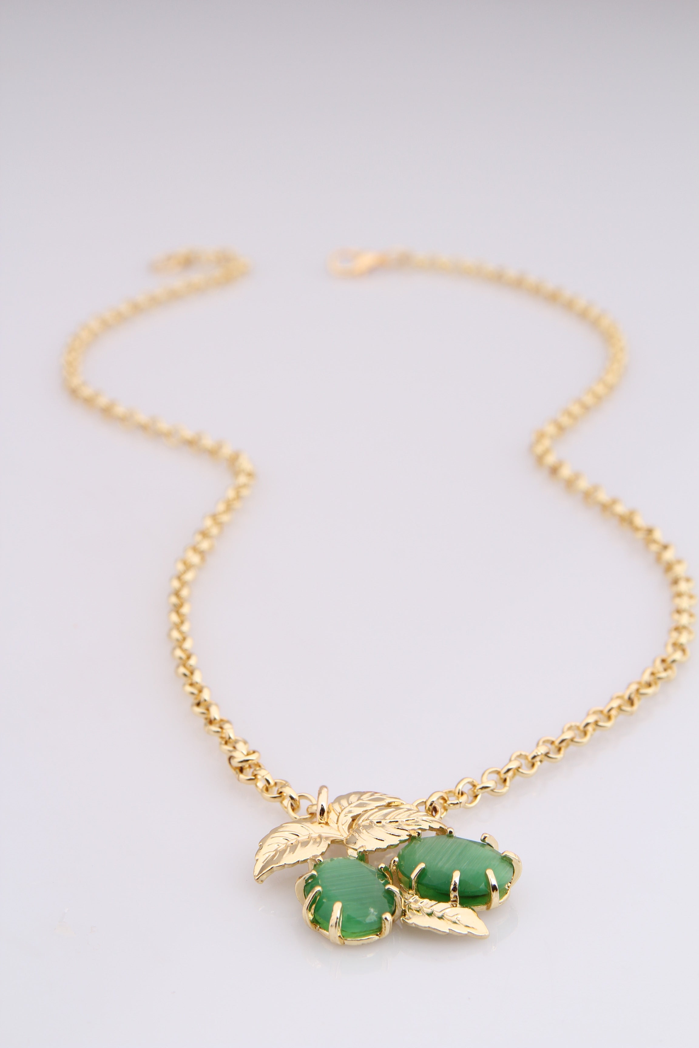 Cat Eyes Necklace