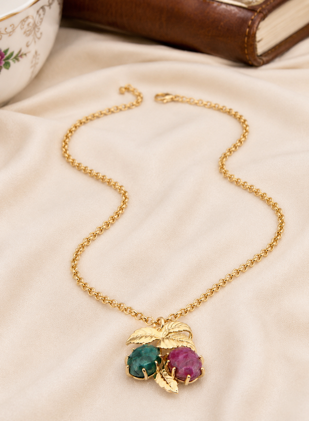 Agate necklace Secondary image
