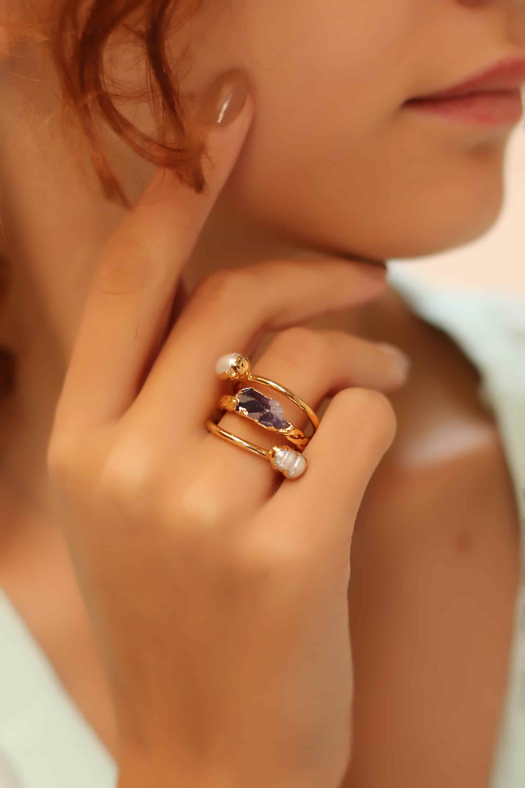 Amethyst & Pearl Bague Main image