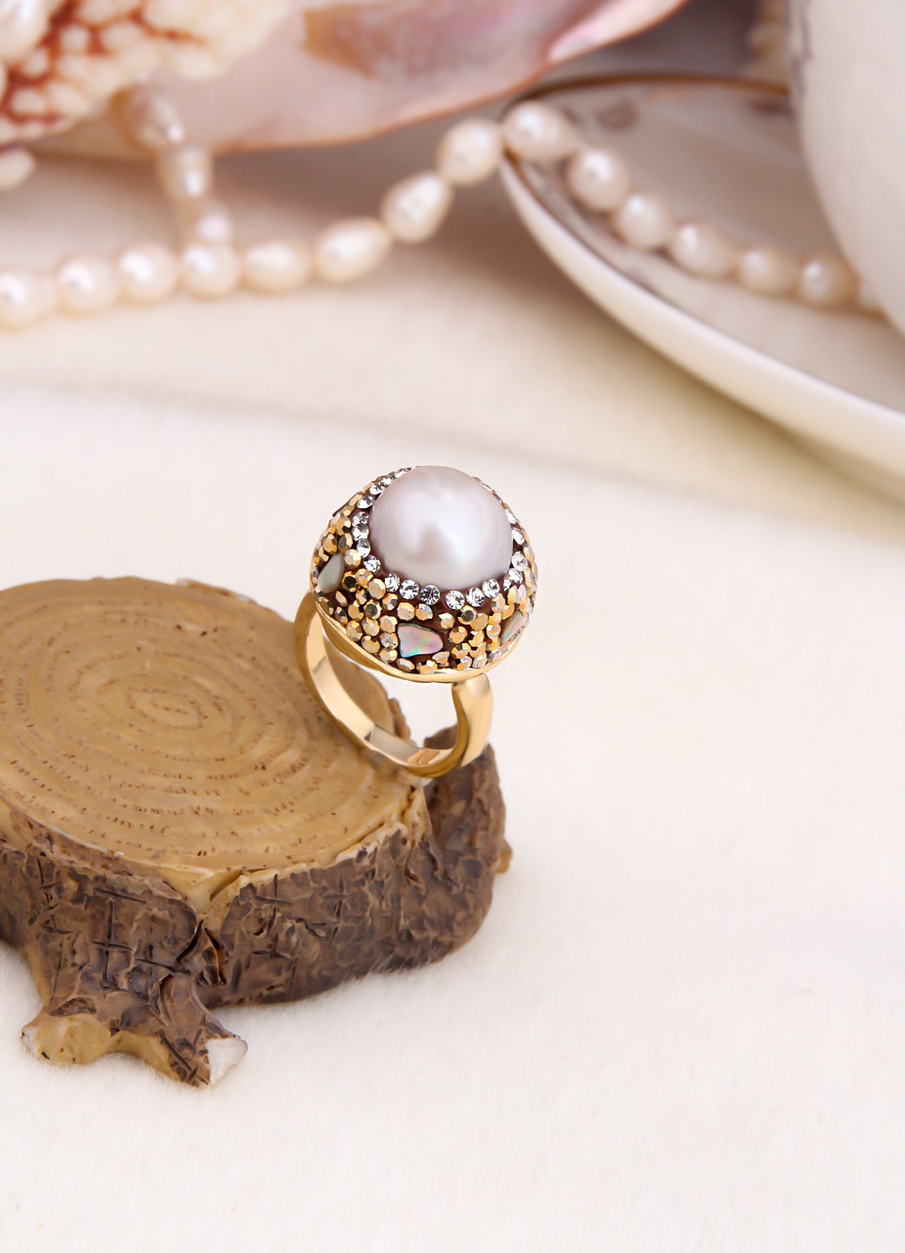 Zircon & Pearl Ring Image principale du produit